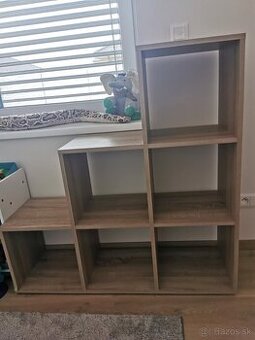 Regal na boxy