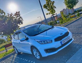 KIA Ceed 1.4 CVVT, r.v. 2017, 103 900 km – TOP STAV, STK do