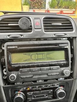 VW RCD 310 AUTORÁDIO