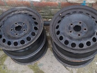 4ks plechové disky R16 - 5x114,3