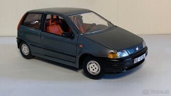 Fiat Punto 1:24 BBurago