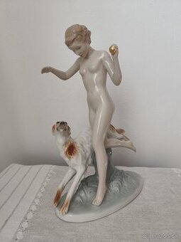 Royal dux Diana akt žena porcelánová soška
