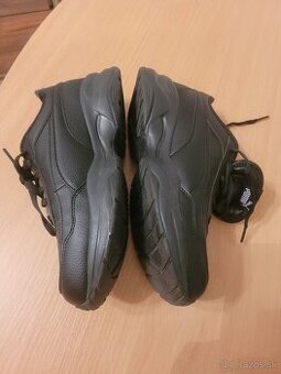 Dámske tenisky Puma