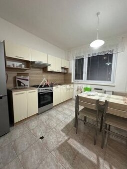 Ťahanovce 3-izbový byt (82 m²) s tromi samostatnými spálňami