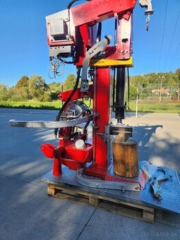 Predám štiepačku na drevo LANCMAN STI 21