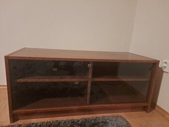 TV stolík