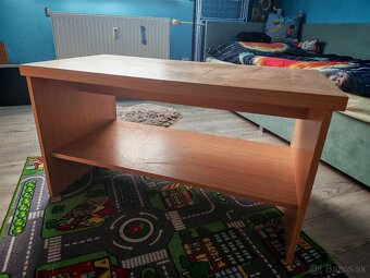 Stolík konferenčný