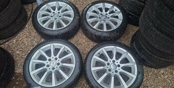 Mercedes R17 top stav