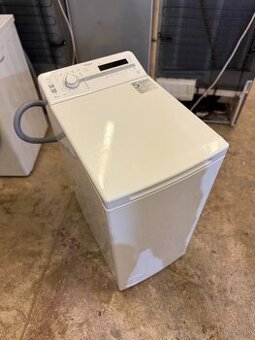 Zhora plňena práčka Whirlpool