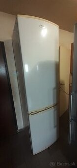 Predám chladničku s mrazničkou Whirlpool zachovalú plne funk