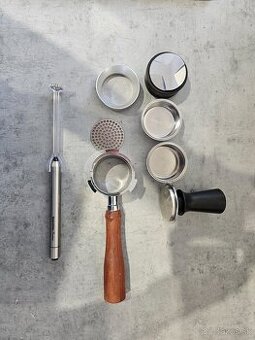 Barista príslušenstvo k DeLonghi Dedica (cca 51 mm) + Tescom