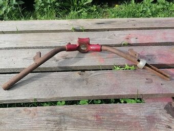 Riaditka na Jawa 250/ 350 perák