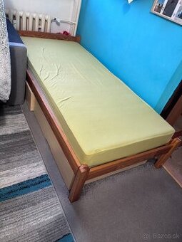 Drevená posteľ 90x200 cm