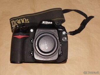Nikon D300s