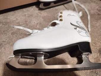 Dámske korčule Sulov, veľkosť 38