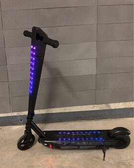 Elektricka kolobežka Razor Sonic Glow