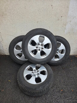 Toyota RAV4 zimná sada R17 ALU+TPMS – skoro nové pneumatiky