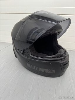 Helma Harley-Davidson so zabudovaným komunikátorom Bluetooth