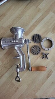 Predám mäsový mlynček Porkert č.8