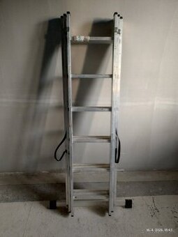 Hliníkový rebrík 3 dielny