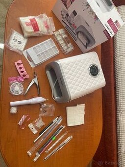 UV lampa na nechty + príslušenstvo