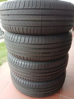 Predám nové letné pneumatiky BRIDGESTONE 215/60 R17 96H.