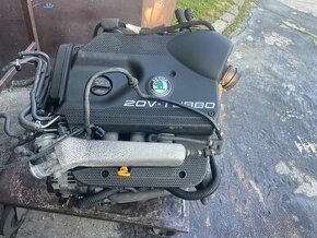 Motor 1.8T 110kw AUM