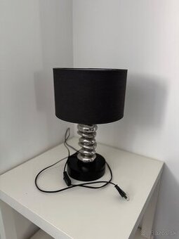 Moderna lampa