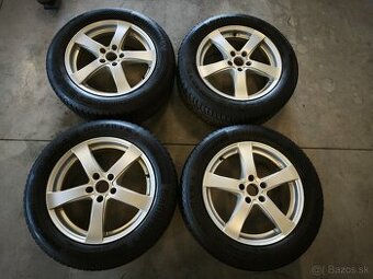 FORD KUGA R17 ZIMNA SADA/20 KS MATIC V CENE.