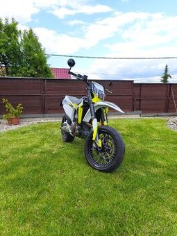 Husqvarna 701 SM