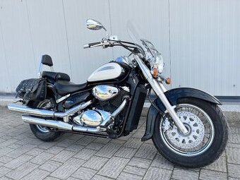 SUZUKI VL 800 INTRUDER VOLUSIA…..2001…..TOP STAV