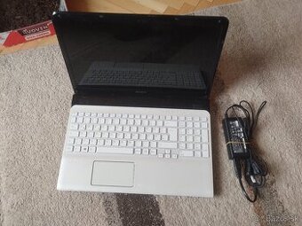 SONY VAIO SVE1513B1EW