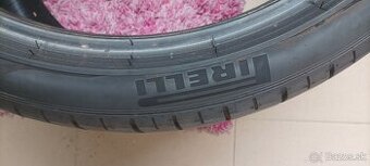 Pirelli P Zero 305/30 ZR 21 104Y
