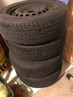 Plechače r15 + pneu