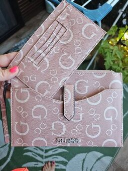 Tasticka penazenka guess 2in1