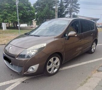 Renault Grand Scenic 1.9 DCI