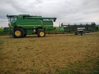 John Deere t 660i