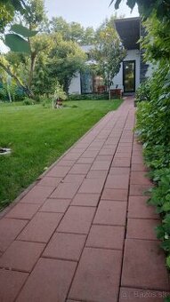 5 izbovy rodinný dom. V Zalesii Stvorený pre pohodu