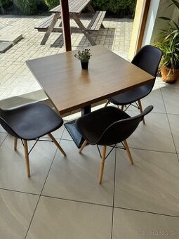 Moderný jedálenský set – stôl + stoličky