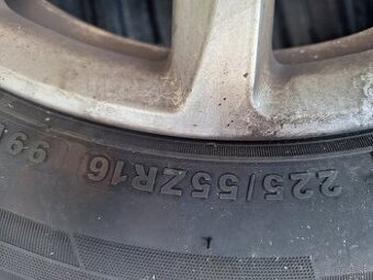 225/55R16 5x 112