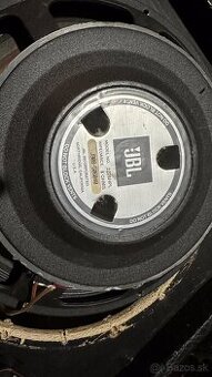 Profesionálny JBL 2226HPL, 600 W RMS, top stav