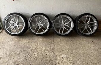 Japan Racing JR25 8.5x20 5x112