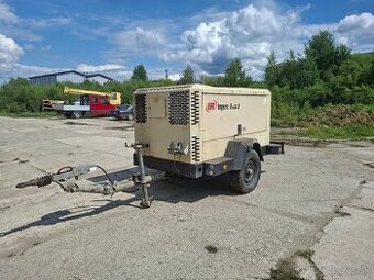 Predám skrutkový kompresor Ingersoll Rand R1220F – 93 kW, 12
