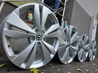 Nove disky VW 5x112 r18