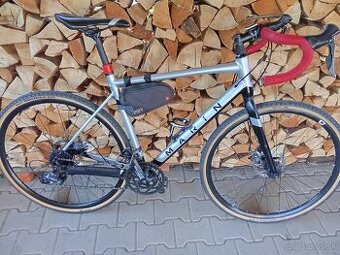 Predam gravel Marin Gestalt