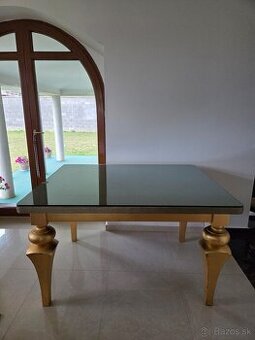 Predám masívny jedálenský stôl Ferrari Divani