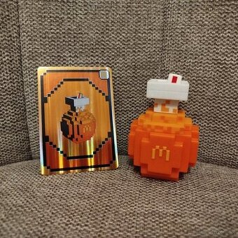 Figúrka Minecraft s holografickou kartičkou