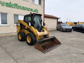 CATERPILLAR 246D nakladač 2019 VIN 457