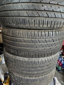 Hankook 235/50 R19 Letné v dobrom stave