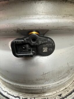 Snímače Tpms Toyota Yaris 2017